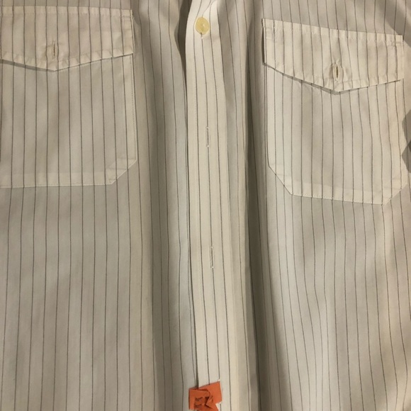 Express button down - Picture 2 of 3